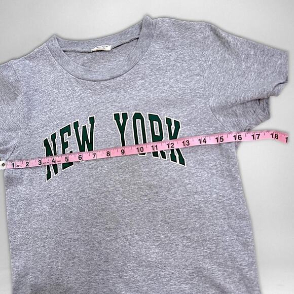 Brandy Melville New York Baby Tee Gray Green Cropped Top Y2K Women’s S - Picture 7 of 8